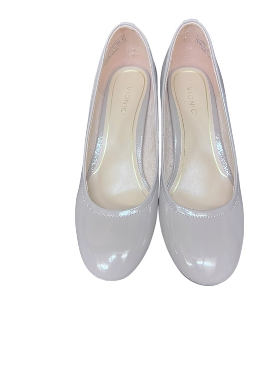Vionic Shoes - Vionic Carmel Pump Beige Block Heel Pumps size 9